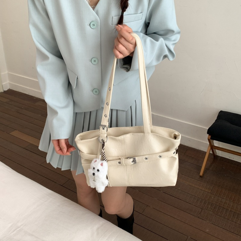 Lioré Shoulder Bag