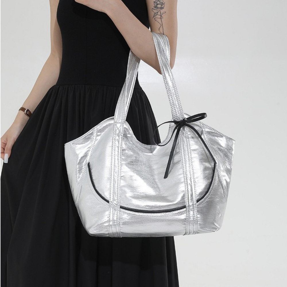 Clovara Glossy Tote Bag