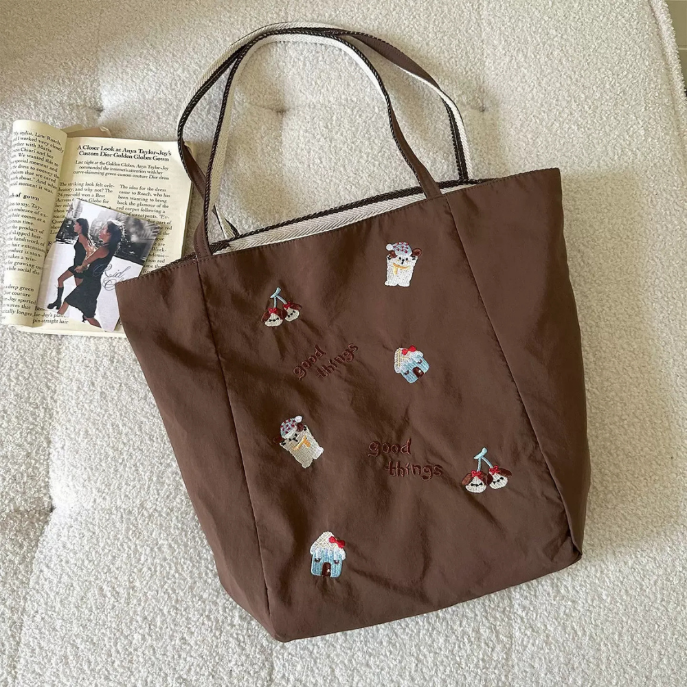 Fioratta Embroidered Tote Bag