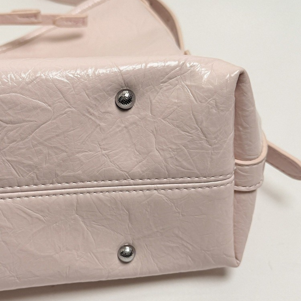 Valenne Slouchy Shoulder Bag