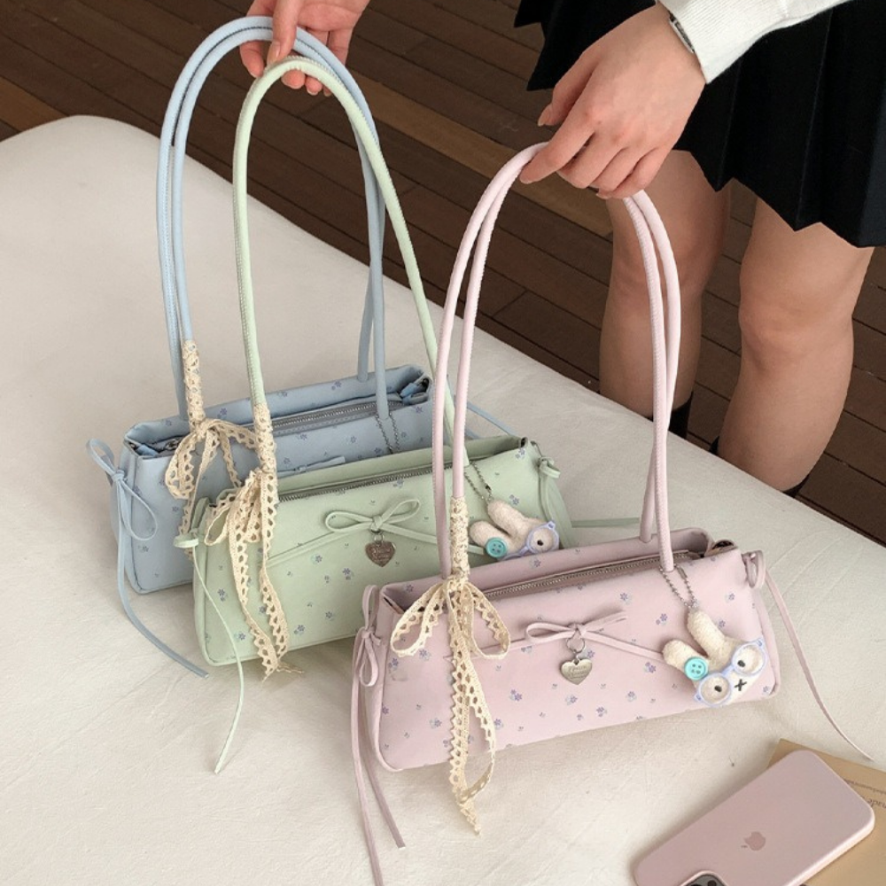 Célisse Slim Shoulder Bag