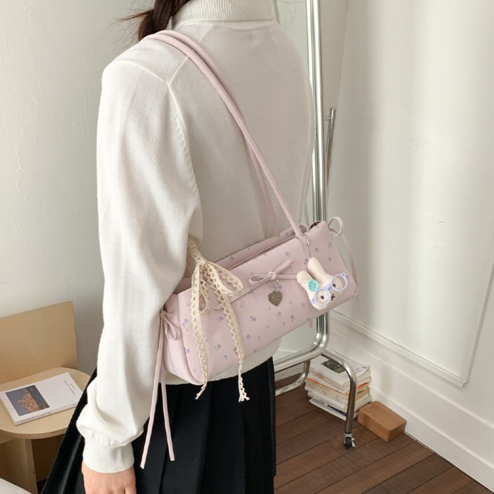 Célisse Slim Shoulder Bag