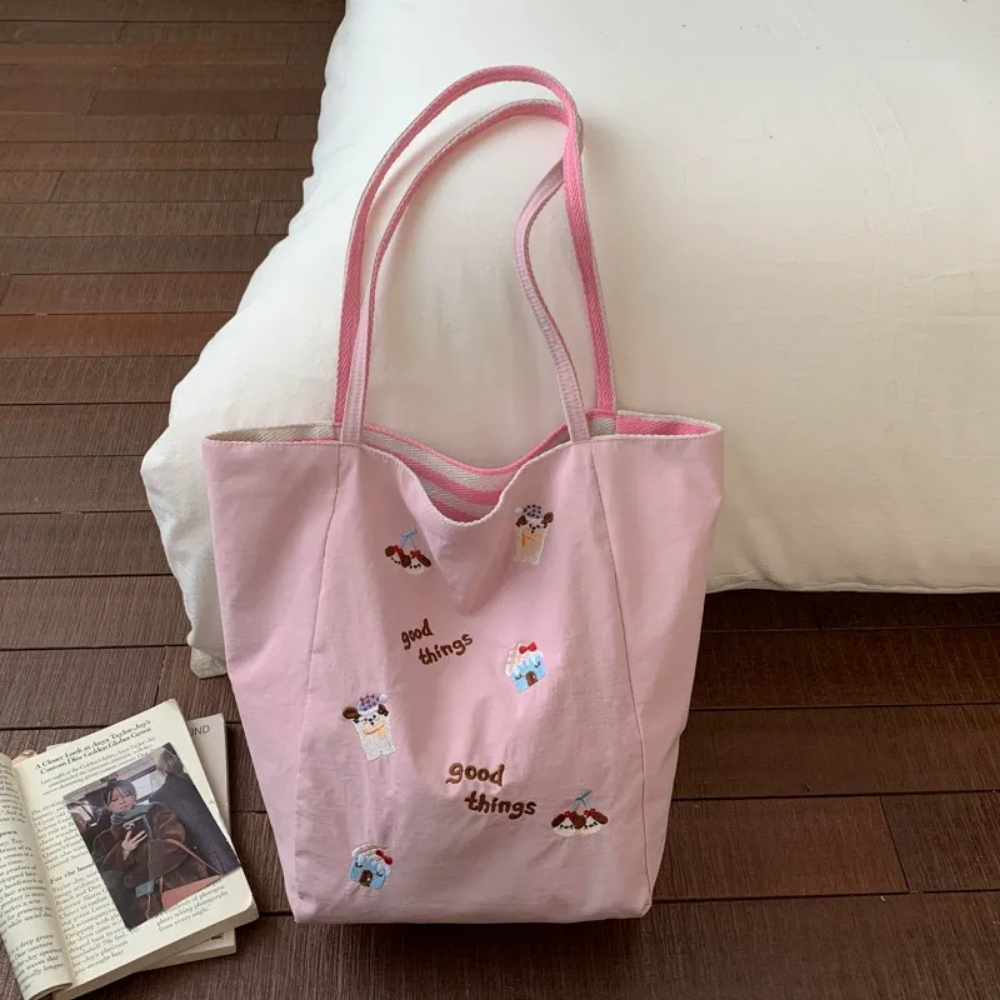 Fioratta Embroidered Tote Bag