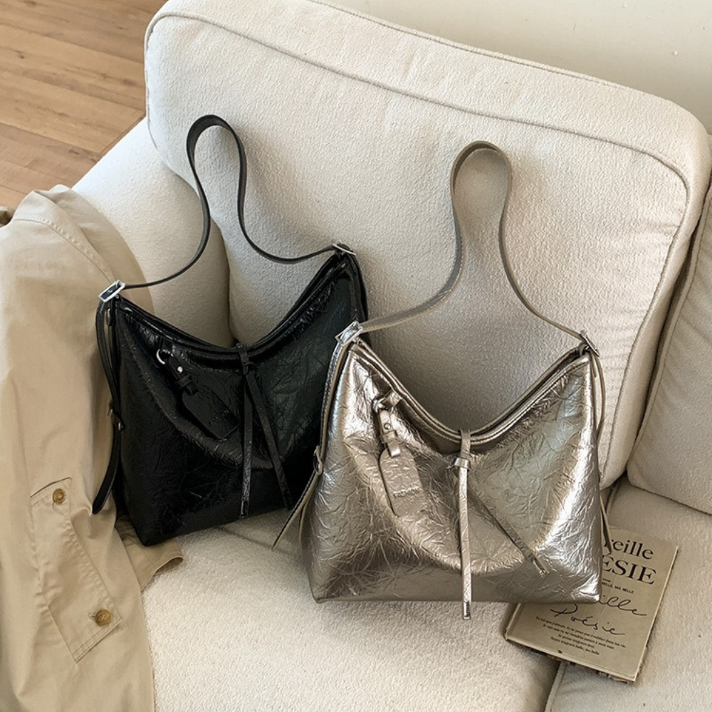Valenne Slouchy Shoulder Bag