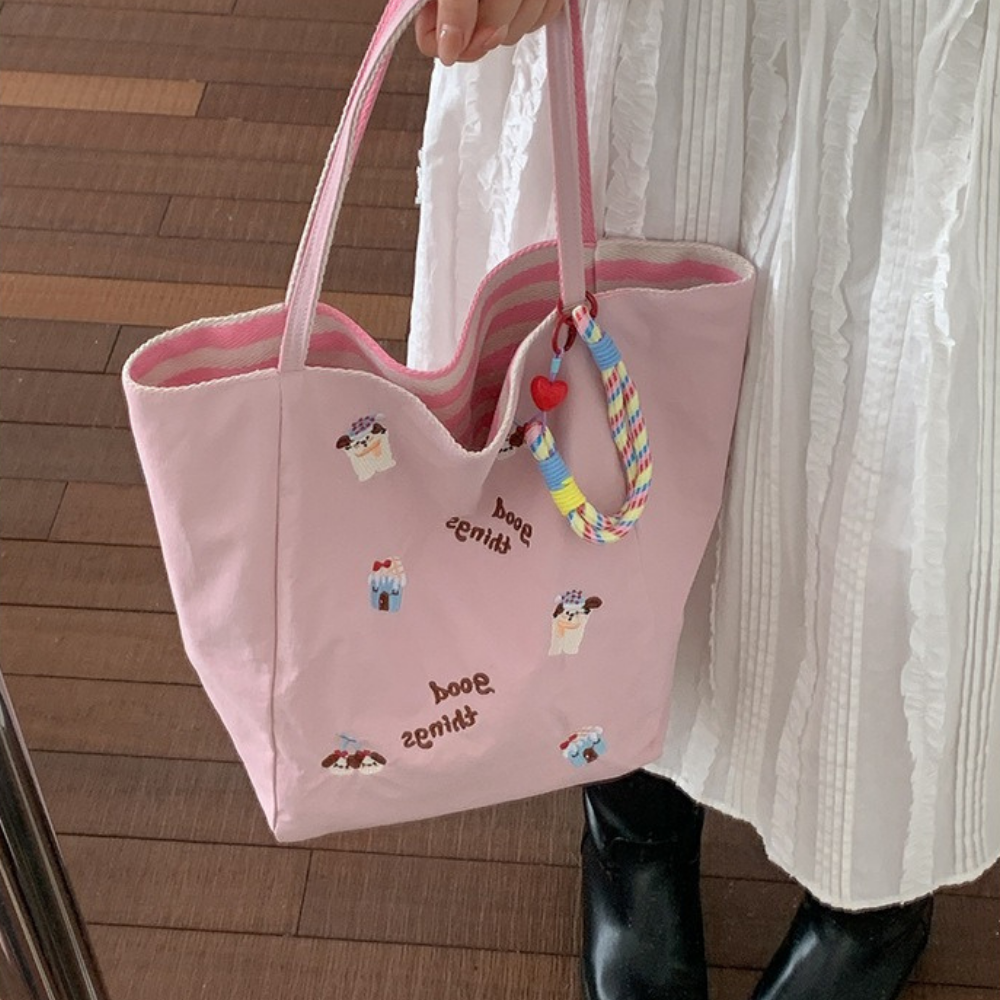 Fioratta Embroidered Tote Bag