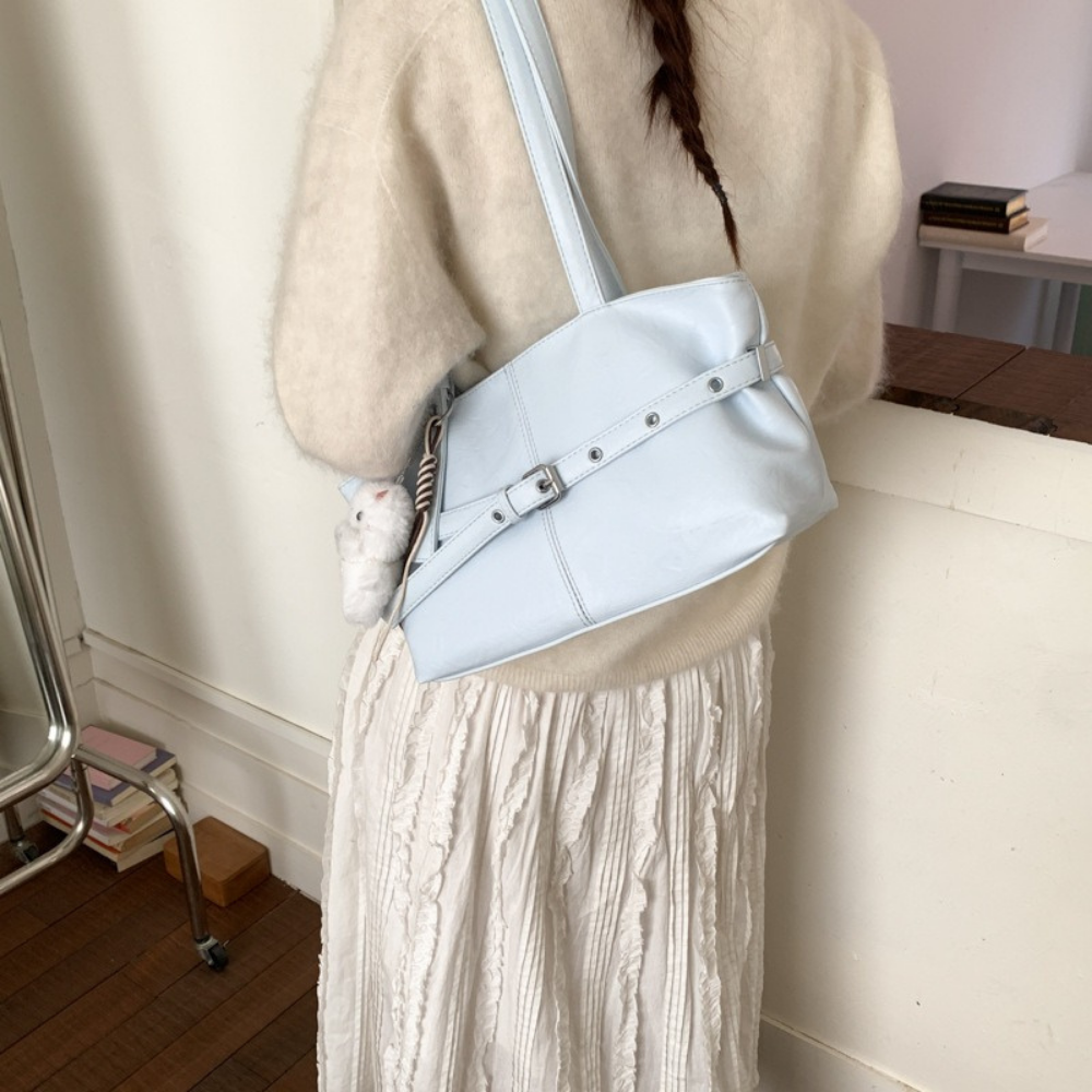 Lioré Shoulder Bag