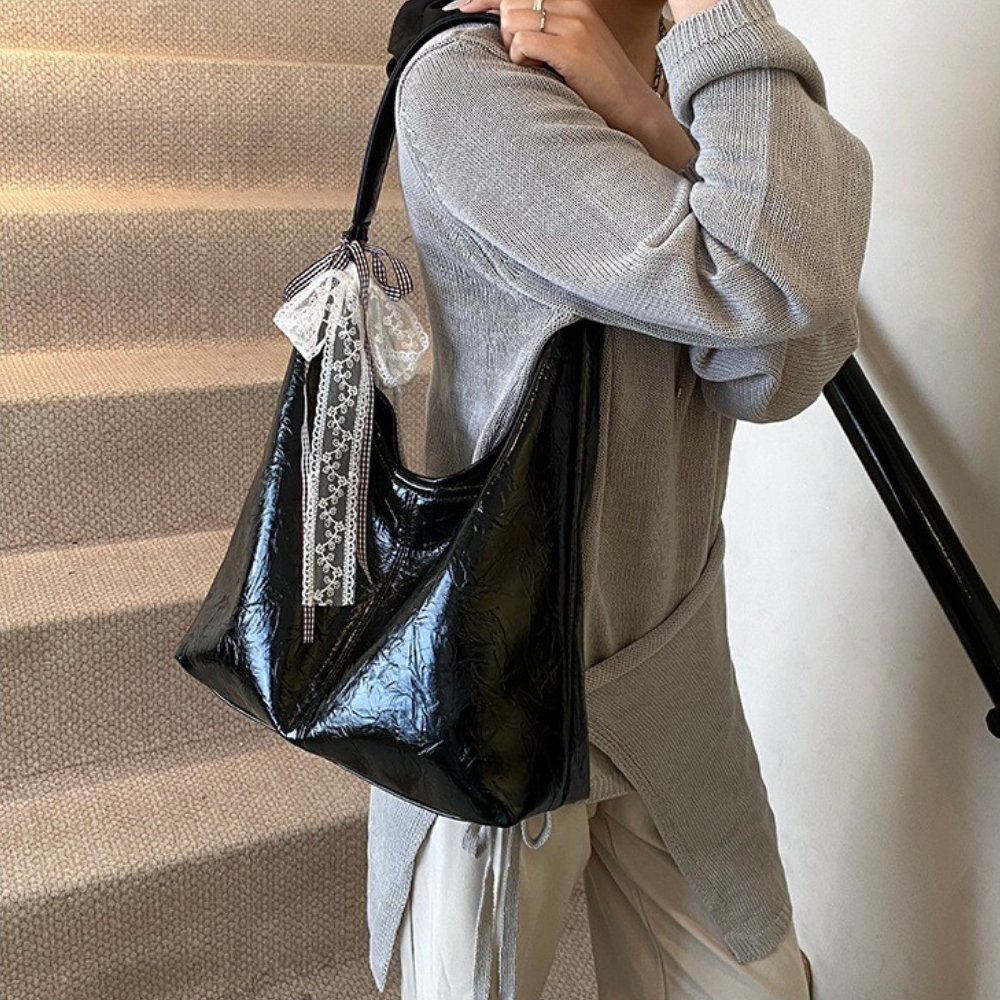 Théophane Shoulder Bag