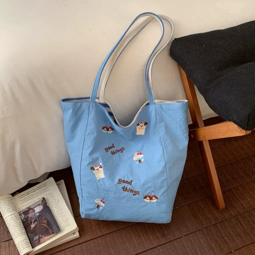 Fioratta Embroidered Tote Bag