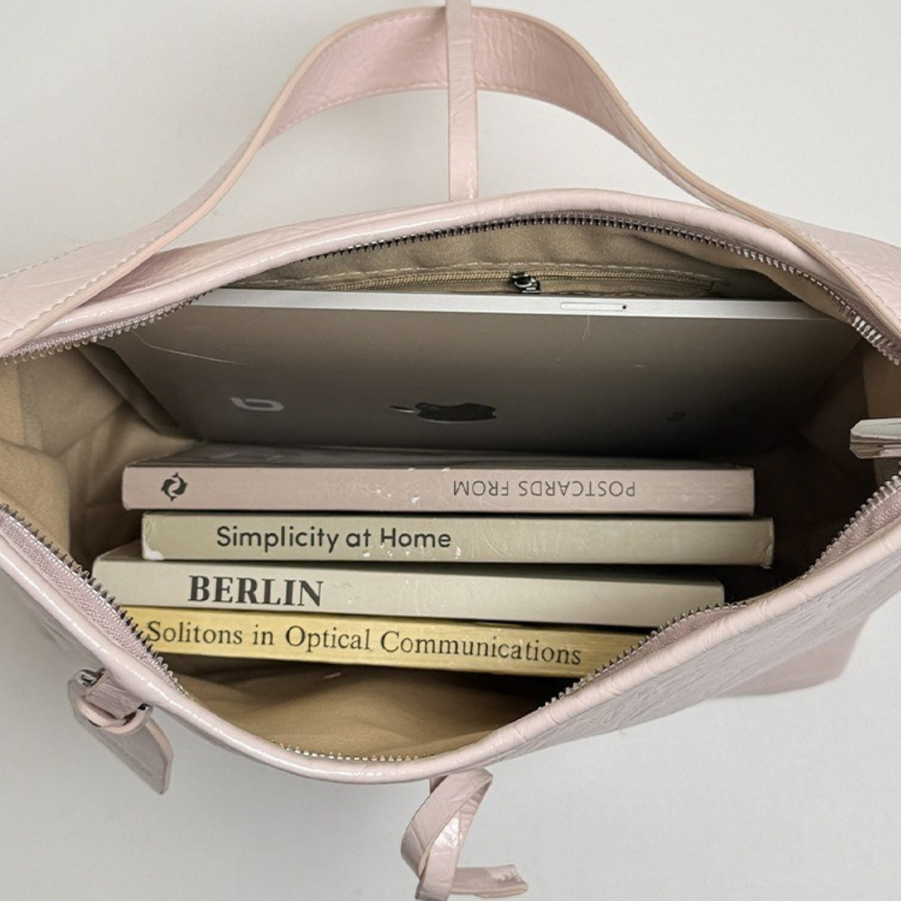 Valenne Slouchy Shoulder Bag