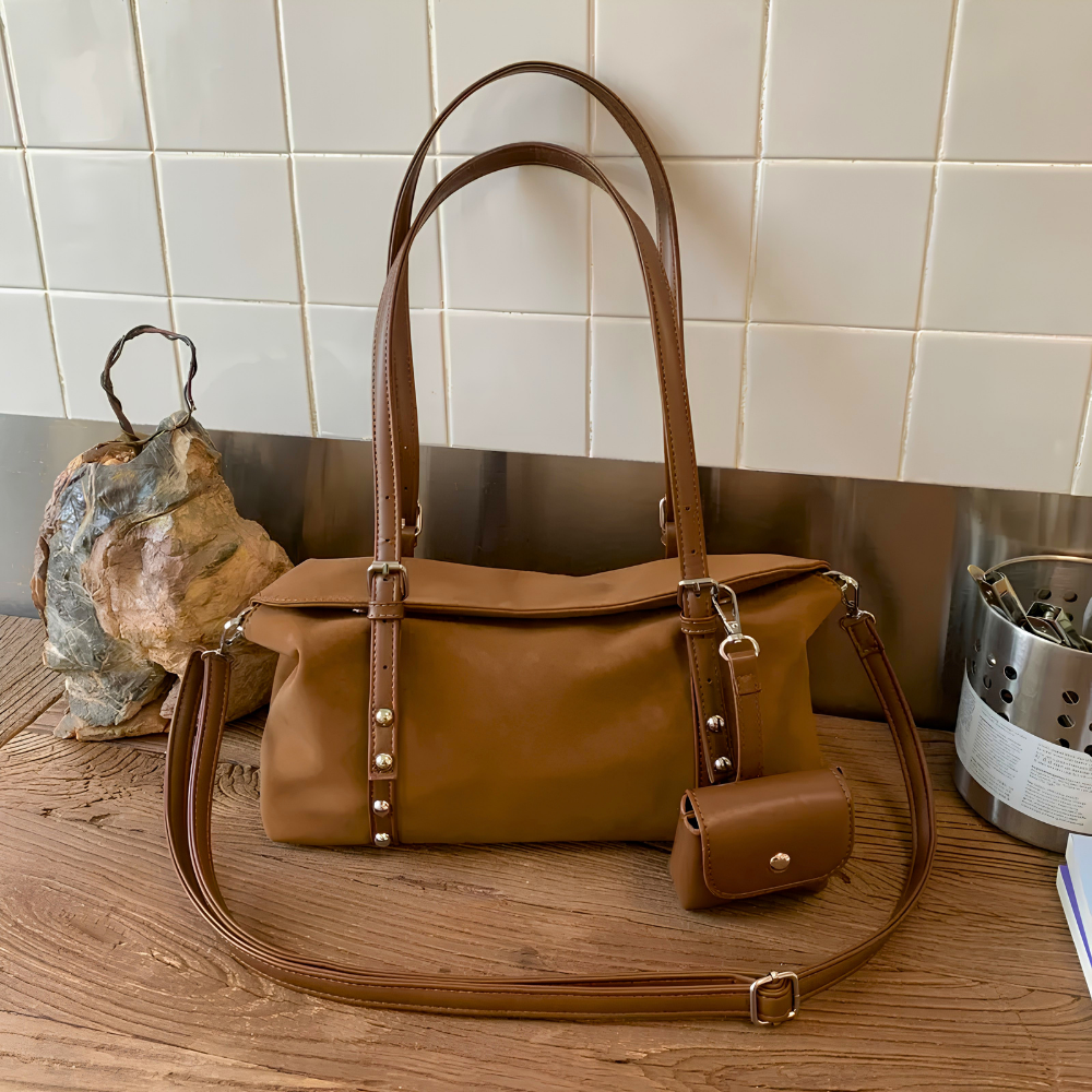 Salomé Slim Shoulder Bag