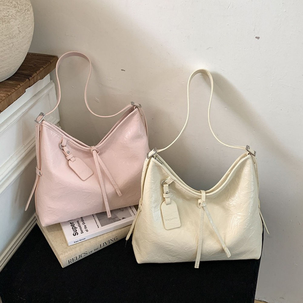 Valenne Slouchy Shoulder Bag