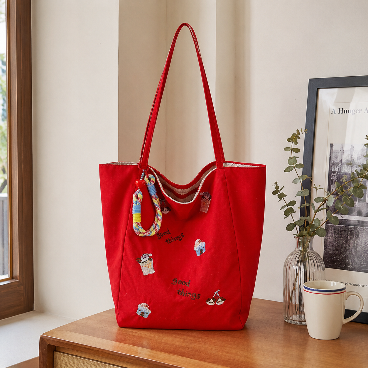 Fioratta Embroidered Tote Bag