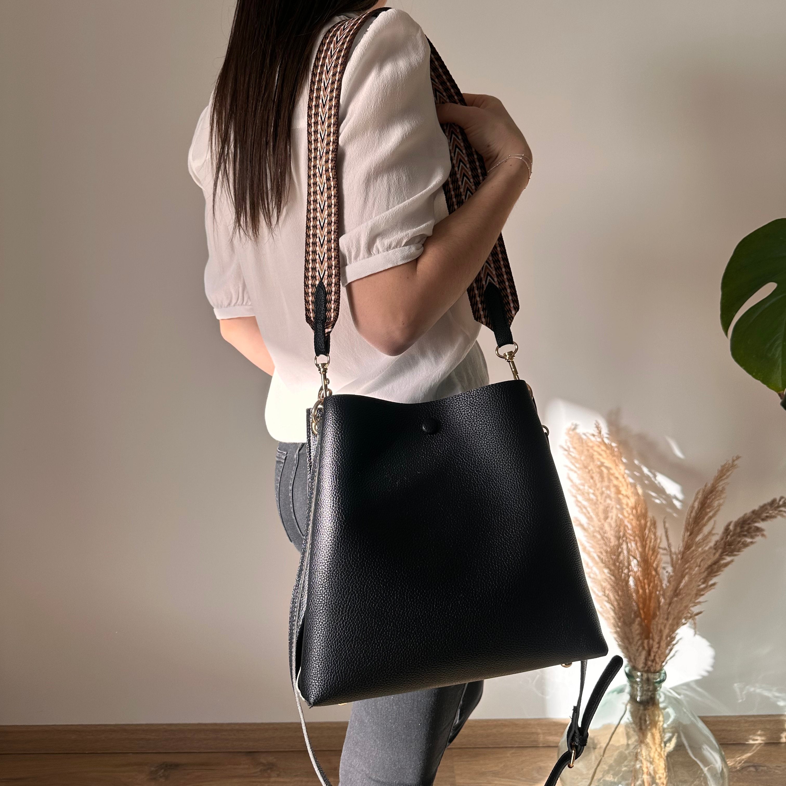 Léonore Vegan Leather Crossbody Bucket Bag