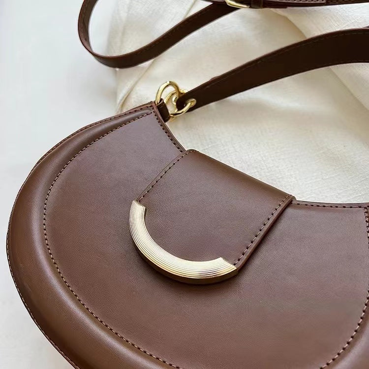 Alvanéa Vegan Leather Crossbody Bag