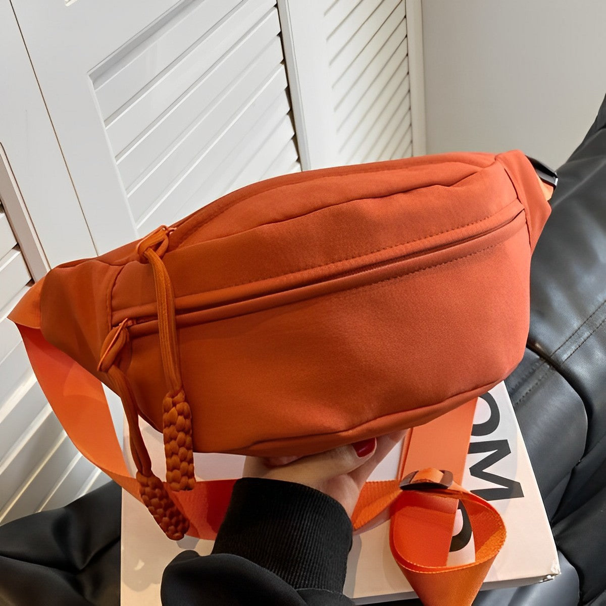 Jauda Crossbody Belt Bag