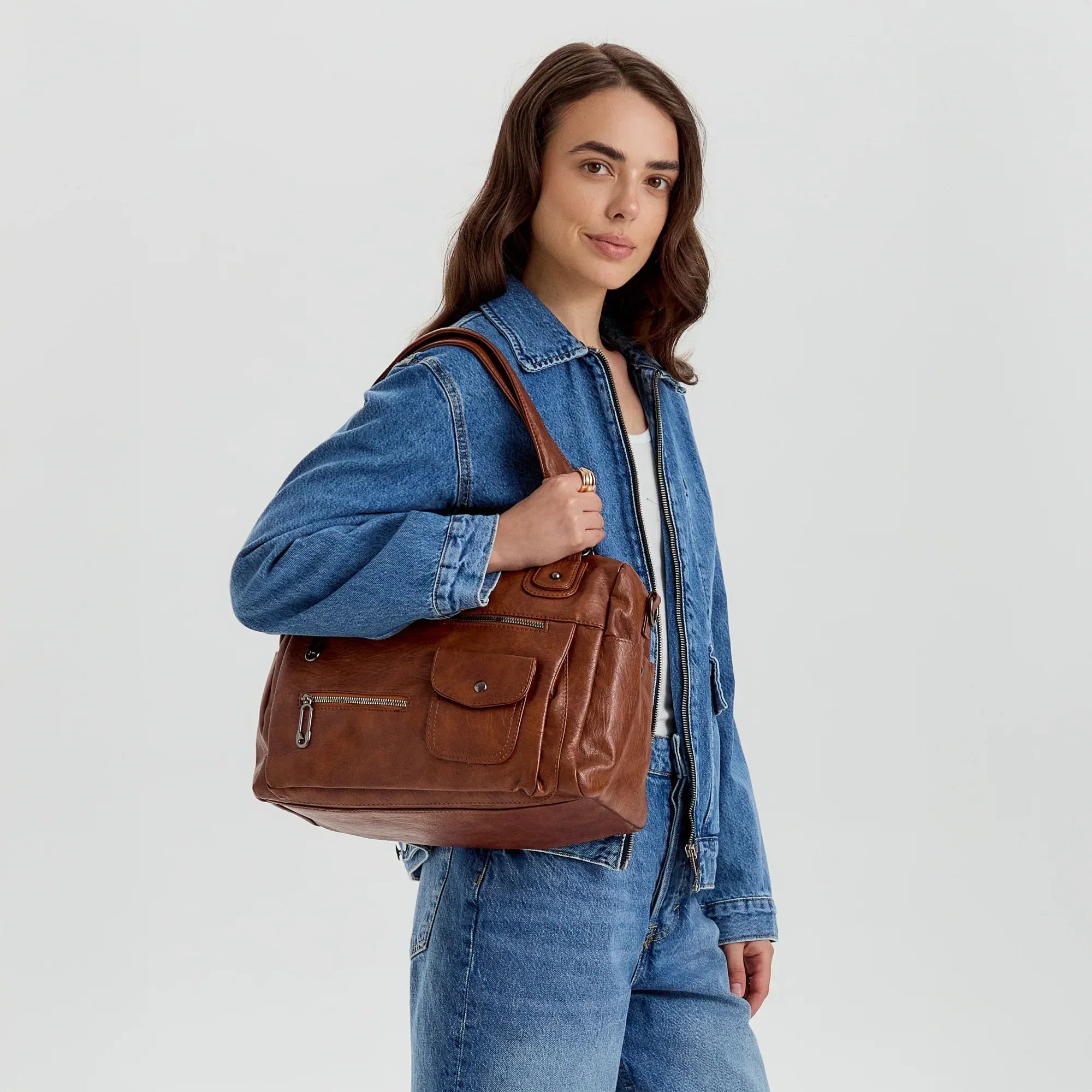 Vanéa Vegan Leather Crossbody Bag