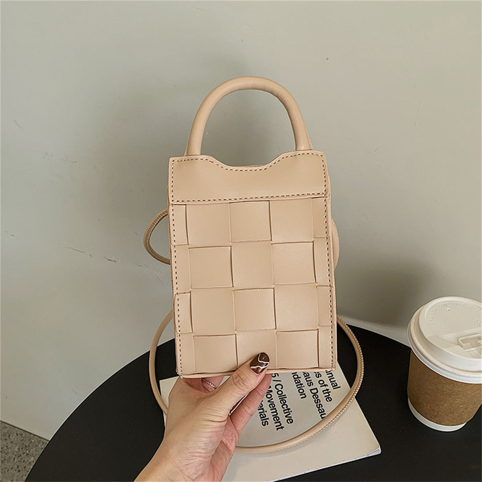 Calicé Crossbody Phone Bag