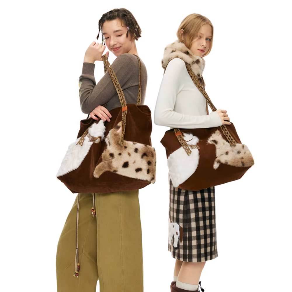 Élanora Faux Fur Cat Bag
