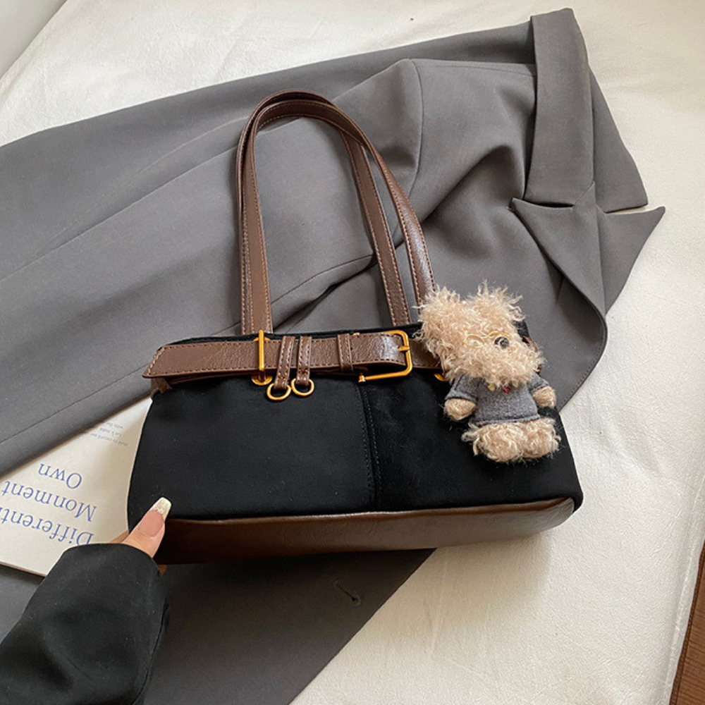 Lunéa Cat Charm Shoulder Bag