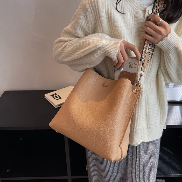 Léonore Vegan Leather Crossbody Bucket Bag