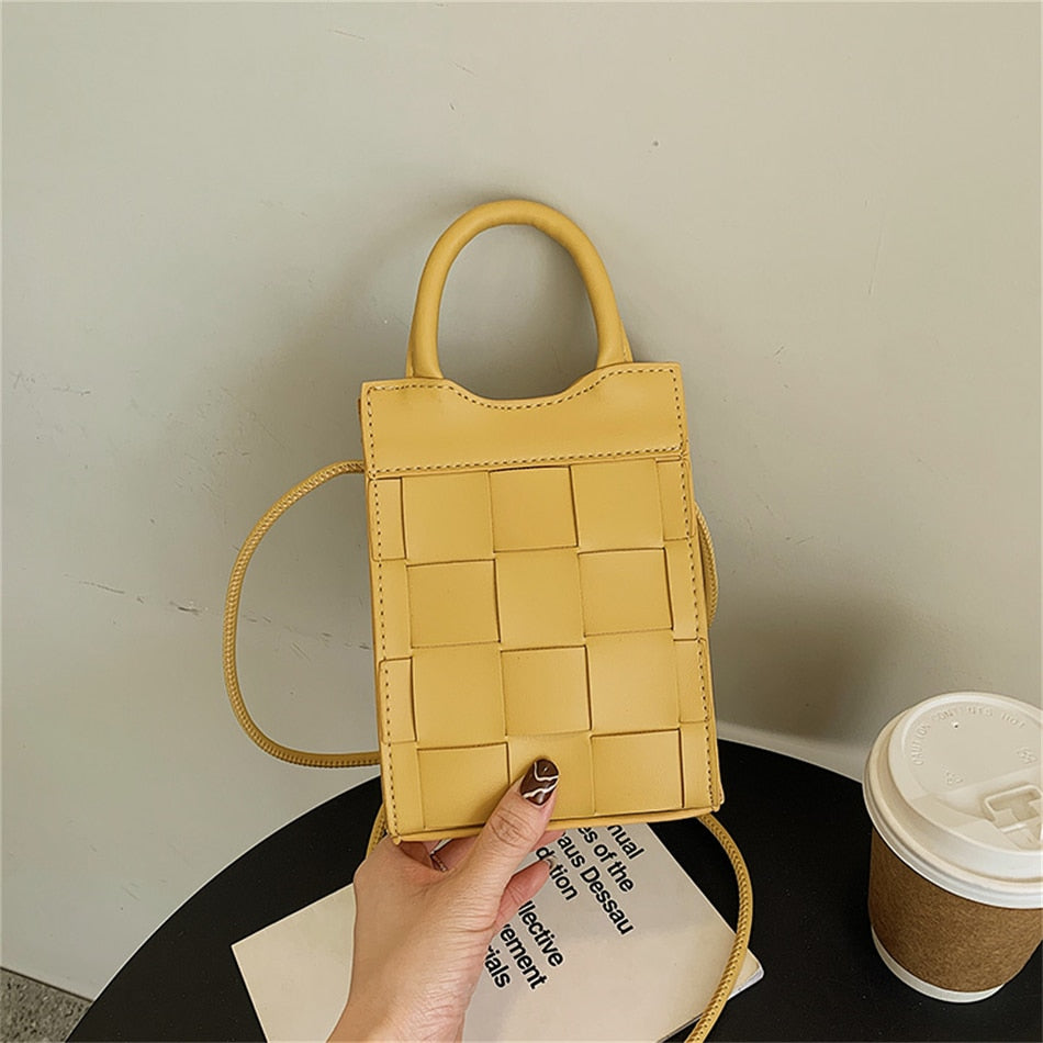 Calicé Crossbody Phone Bag