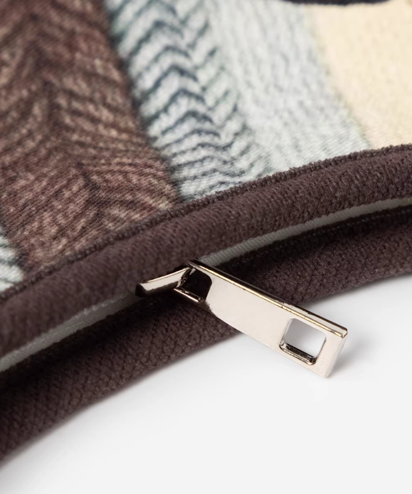 Mistrielle Cat Motif Shoulder Bag