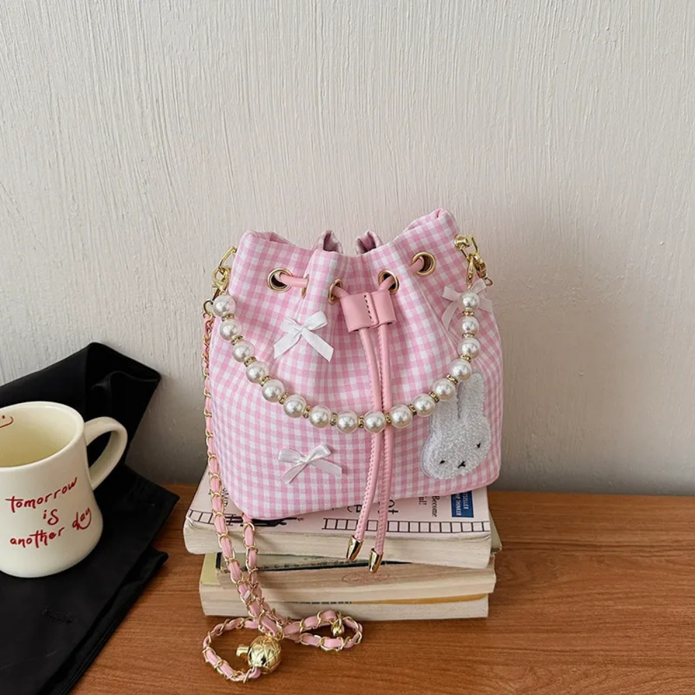 Quenra Bucket Bag