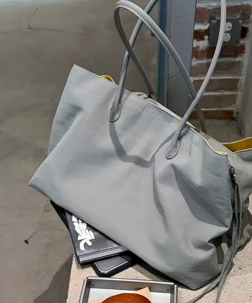 Nyssa Shoulder Tote Bag