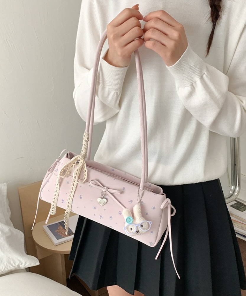 Célisse Slim Shoulder Bag