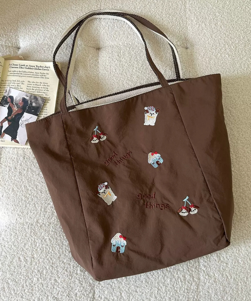 Fioratta Embroidered Tote Bag