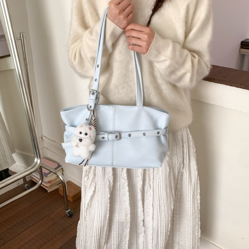 Lioré Shoulder Bag