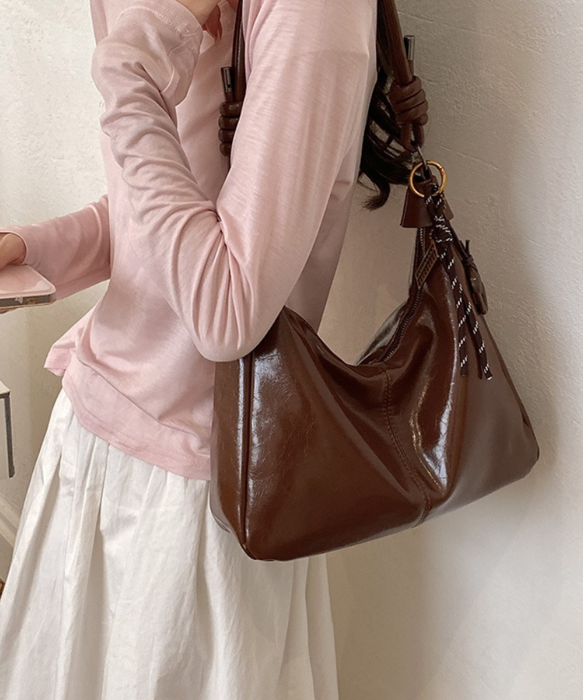 Léonie Glossy Hobo Bag