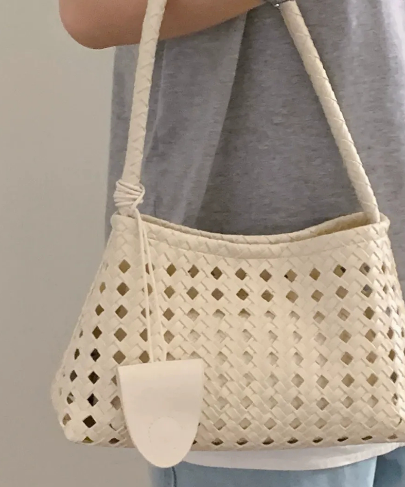 Tesoria Woven Shoulder Bag