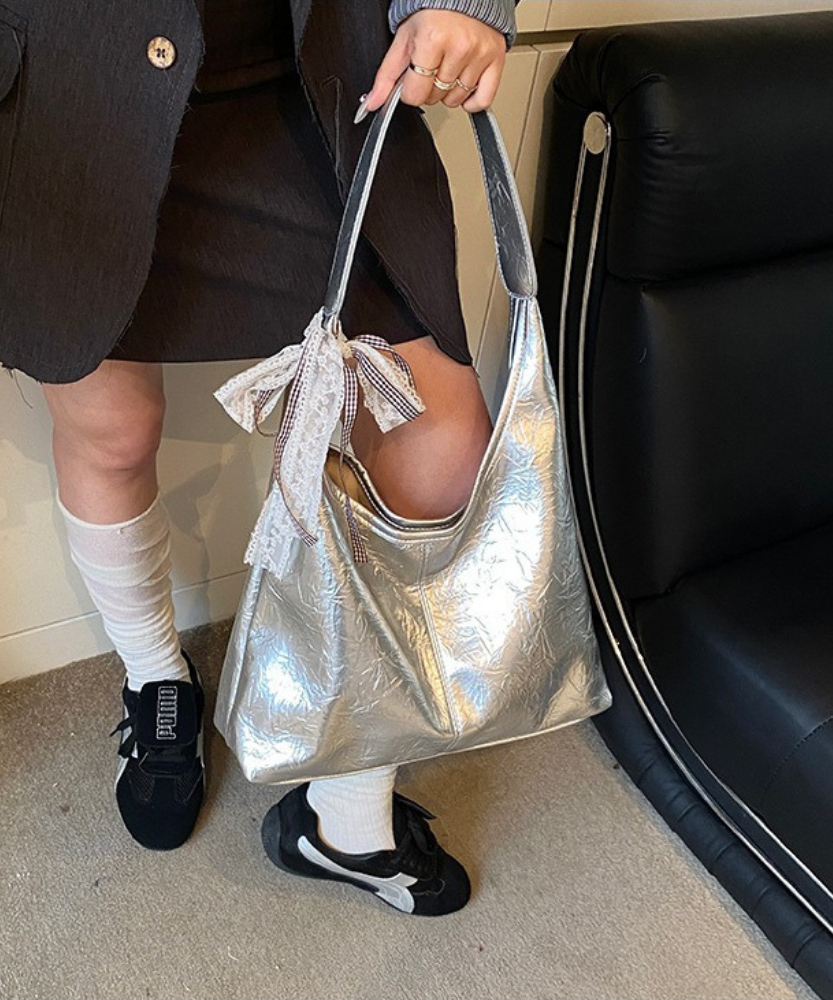 Théophane Shoulder Bag