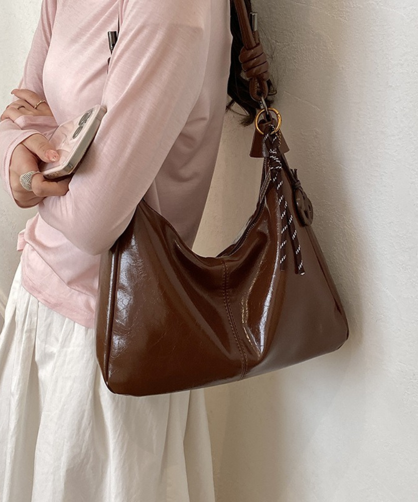 Léonie Glossy Hobo Bag