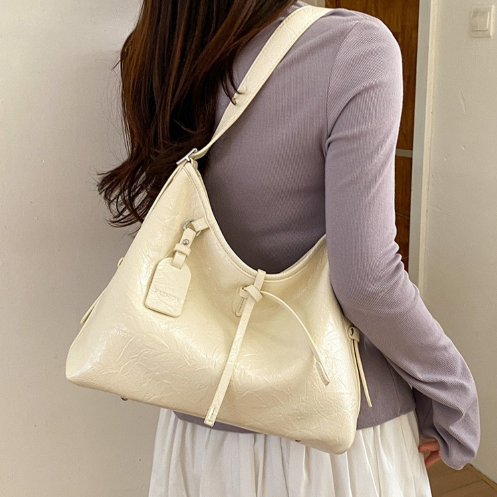 Valenne Slouchy Shoulder Bag