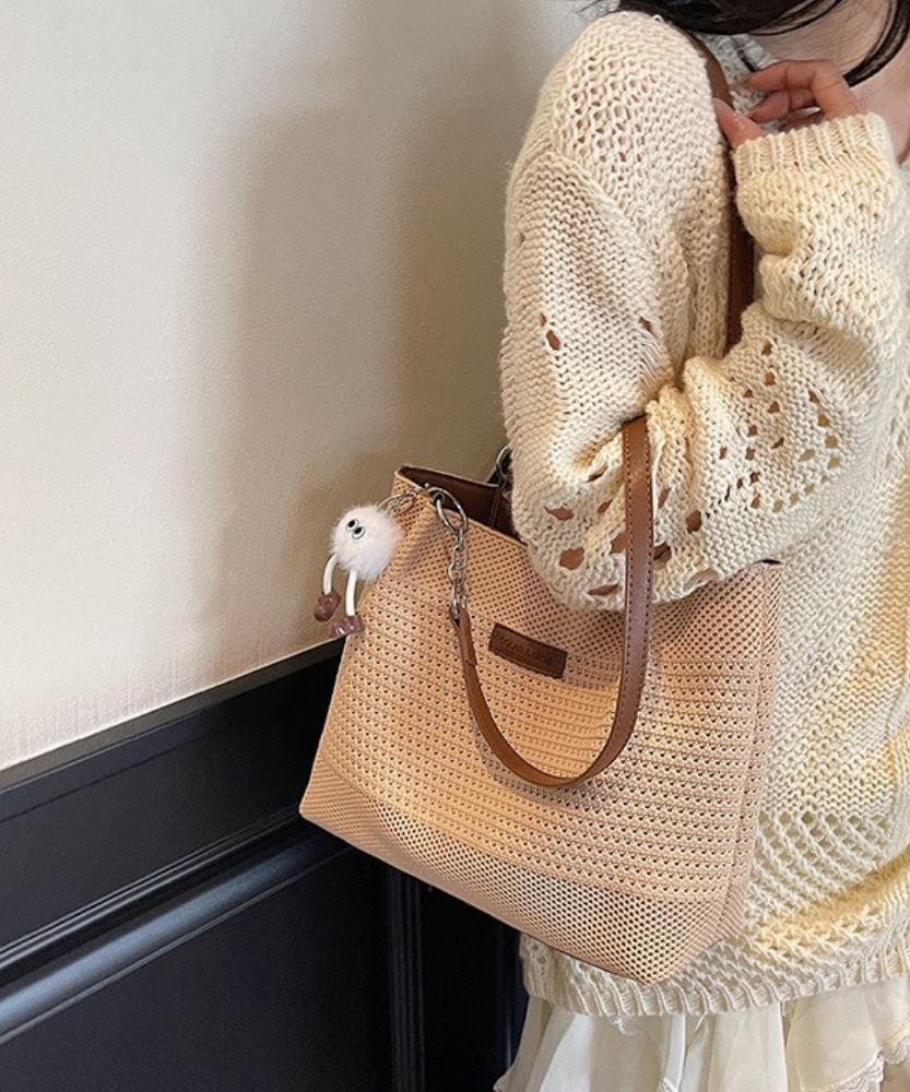 Vivelle Woven Tote Bag