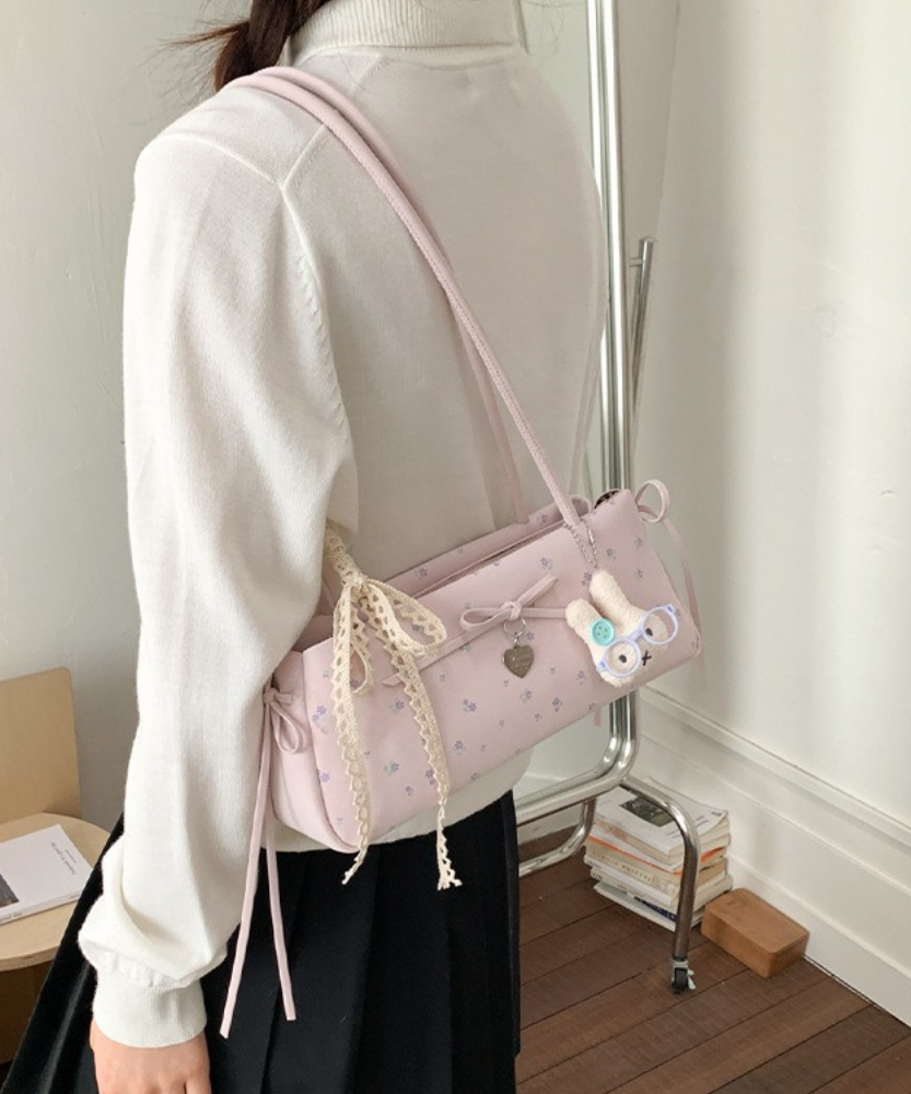 Célisse Slim Shoulder Bag