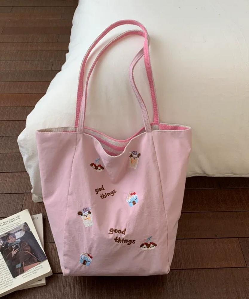 Fioratta Embroidered Tote Bag