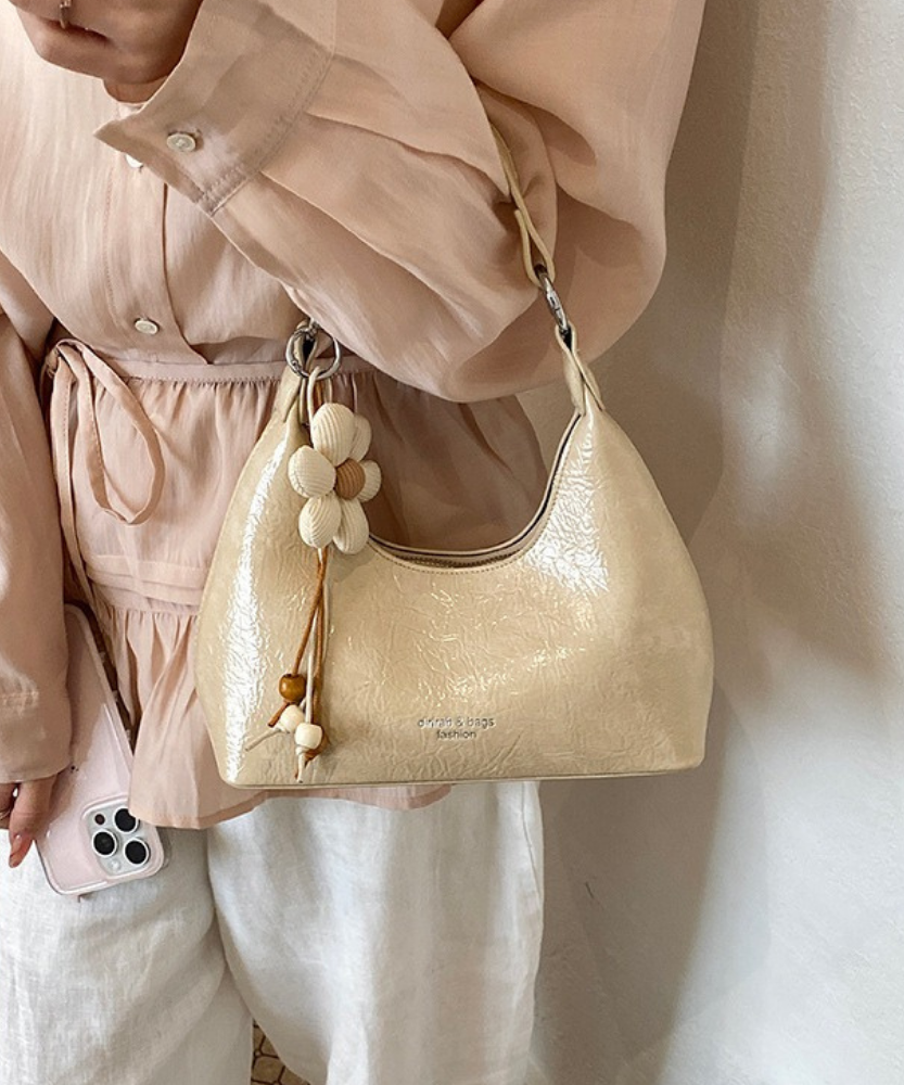 Dymira Flower Shoulder Bag
