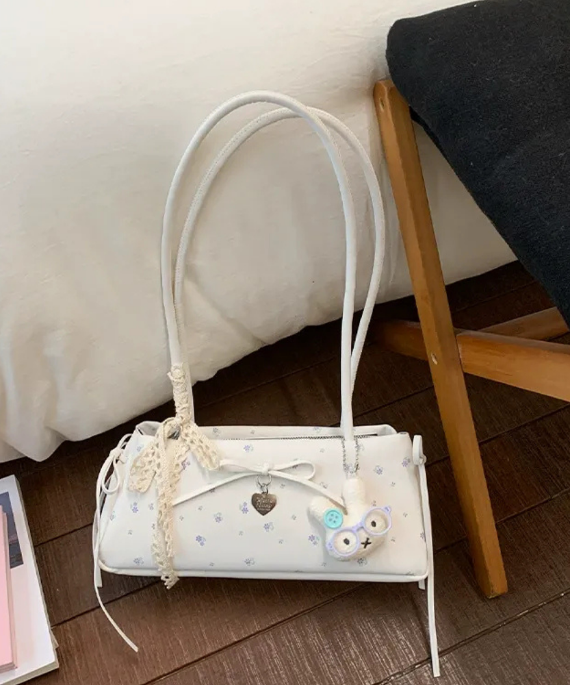 Célisse Slim Shoulder Bag
