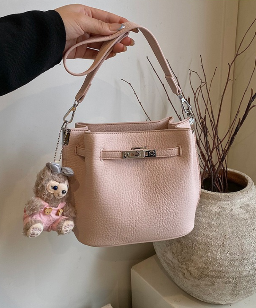 Sorelle Bucket Bag
