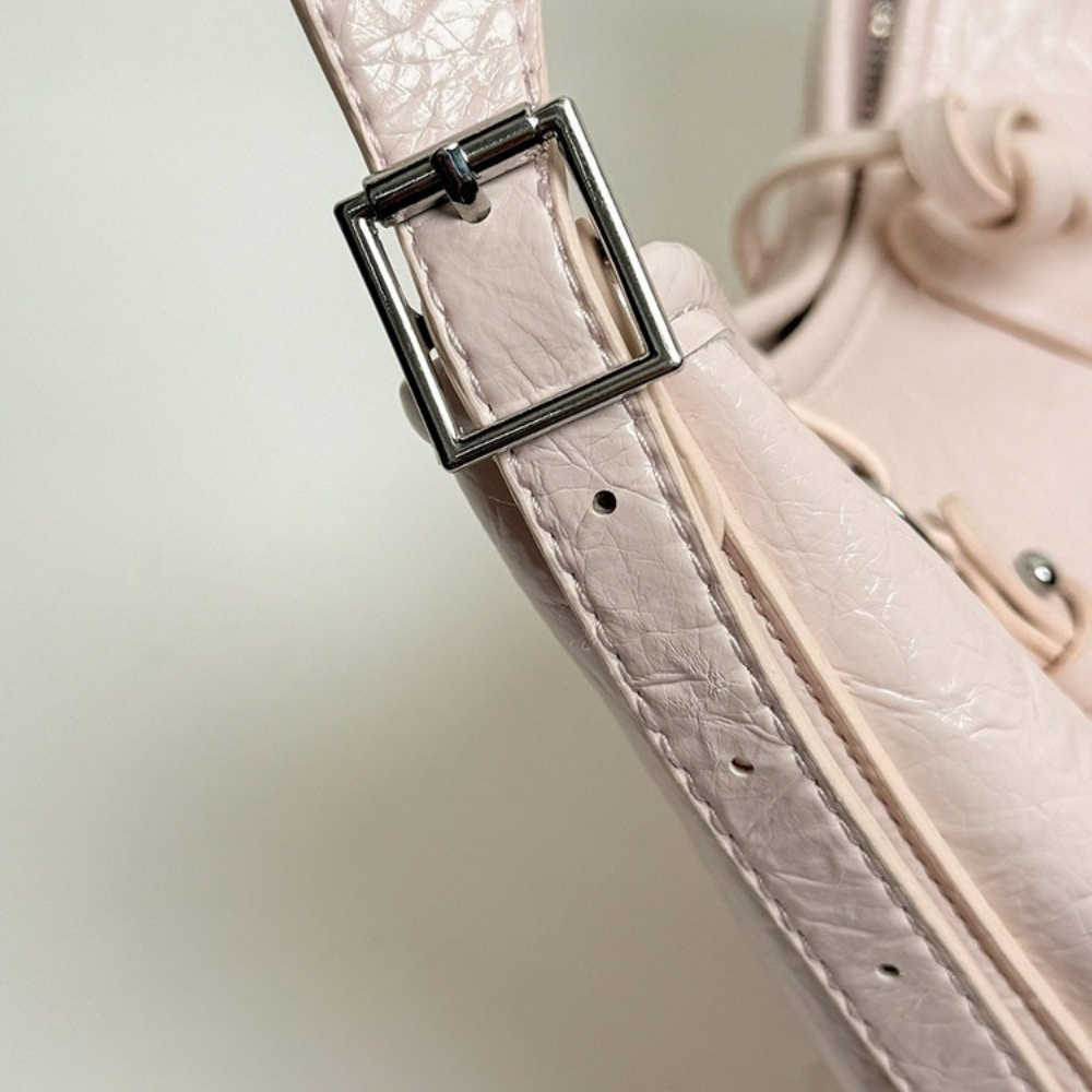 Valenne Slouchy Shoulder Bag