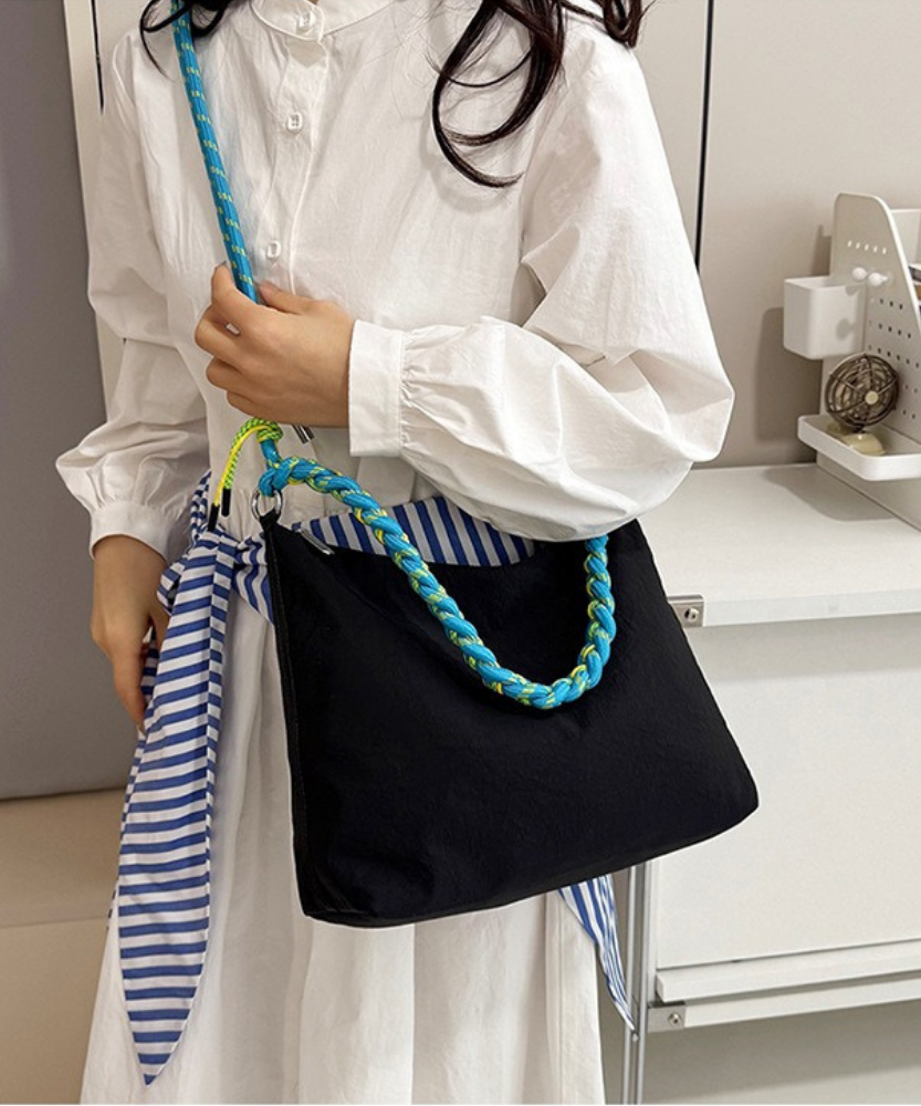 Tovira Shoulder Bag