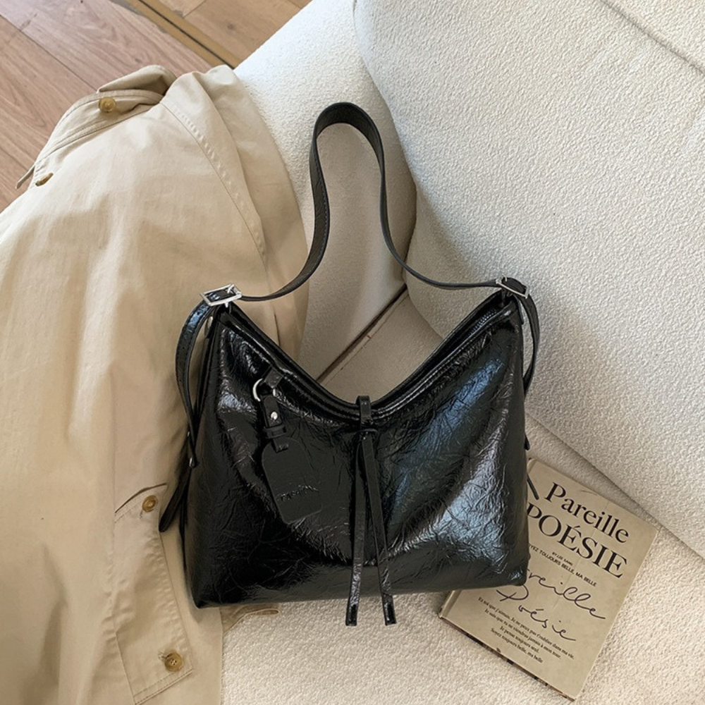 Valenne Slouchy Shoulder Bag