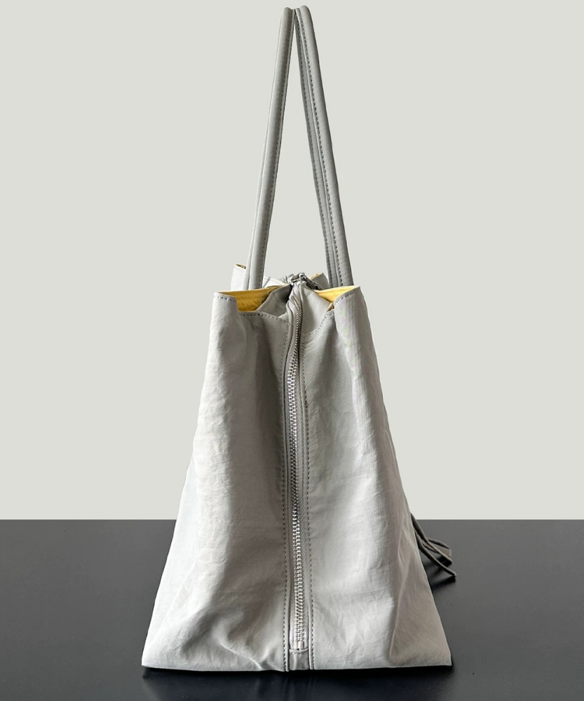 Nyssa Shoulder Tote Bag