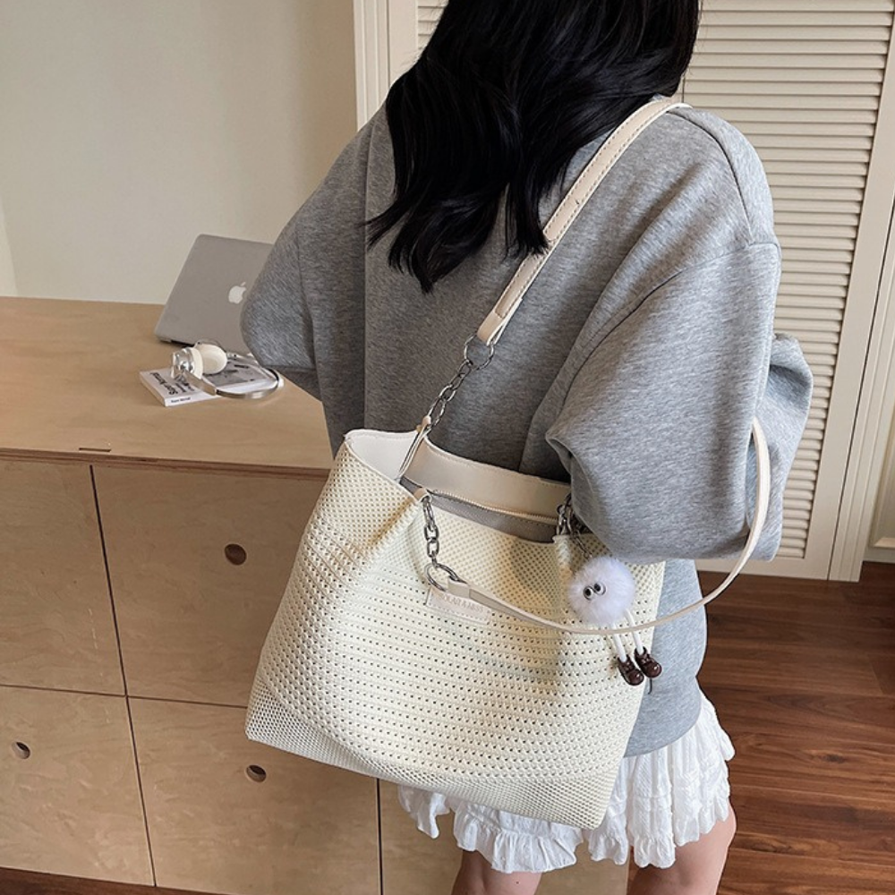 Vivelle Woven Tote Bag
