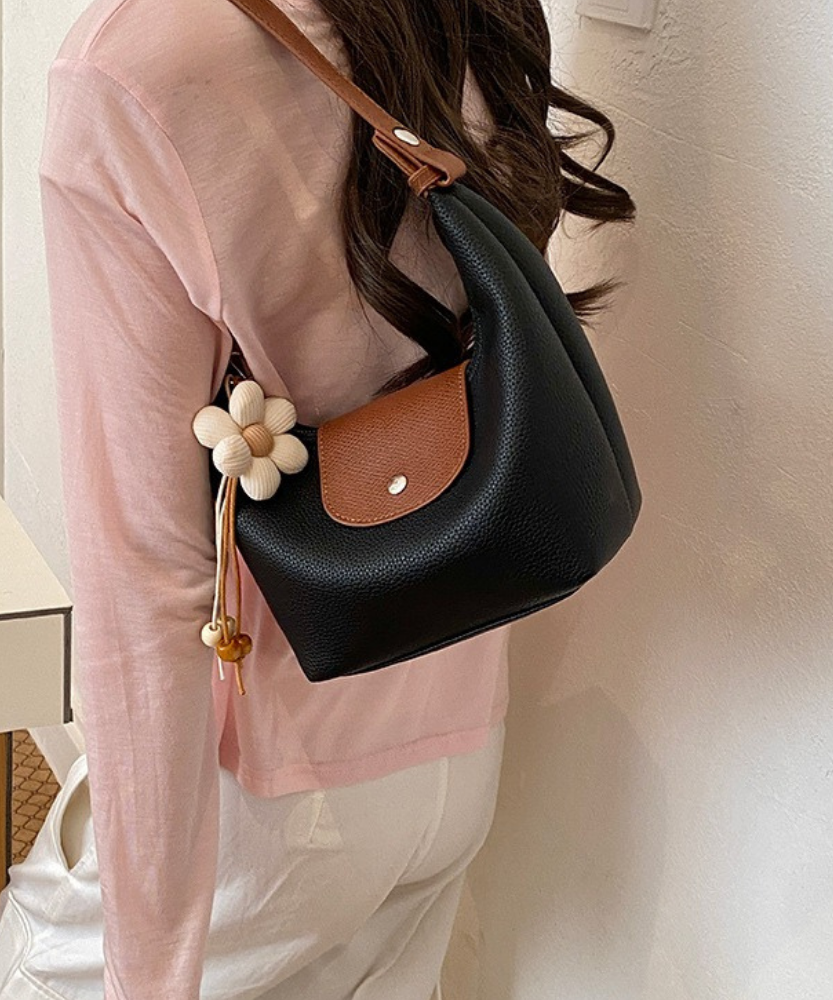 Elixa Flower Shoulder Bag