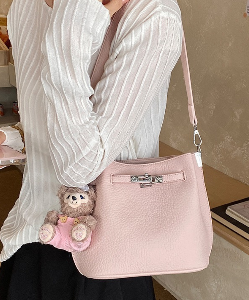 Sorelle Bucket Bag