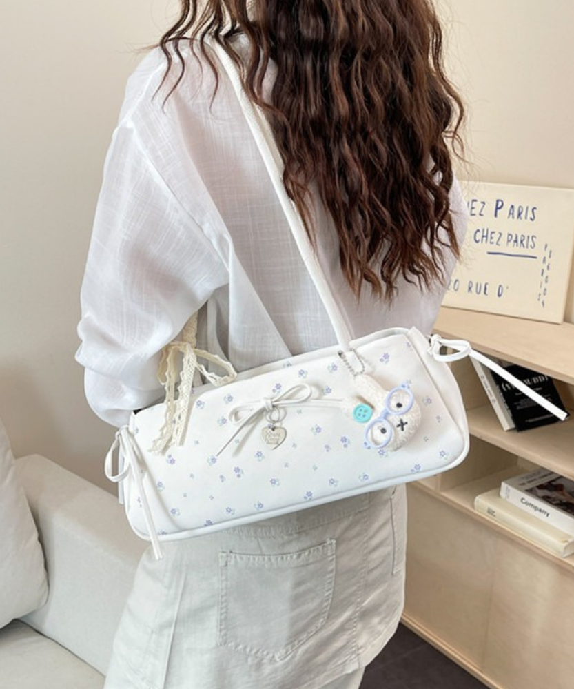 Célisse Slim Shoulder Bag